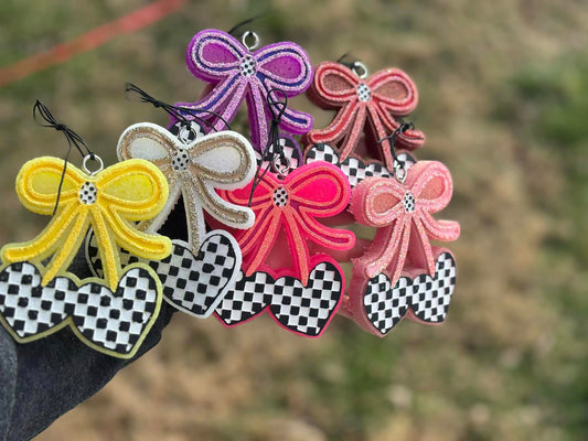 Checkered Cherry Bow Freshies