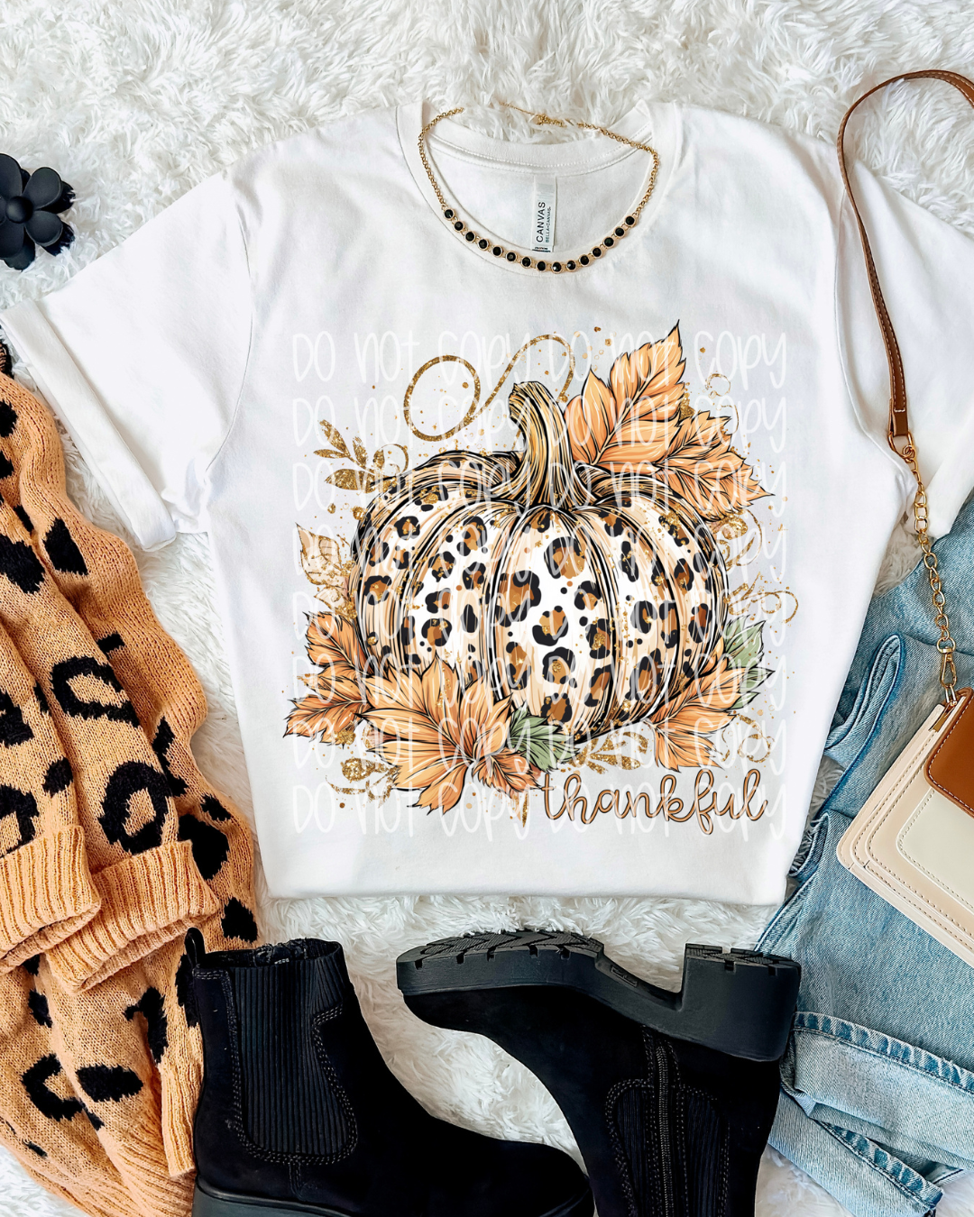 Pumpkin white T-shirt