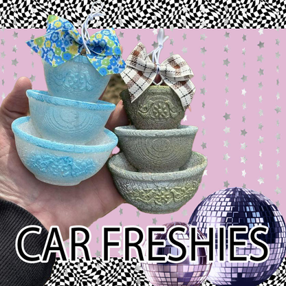 Bowl with Bow Freshies